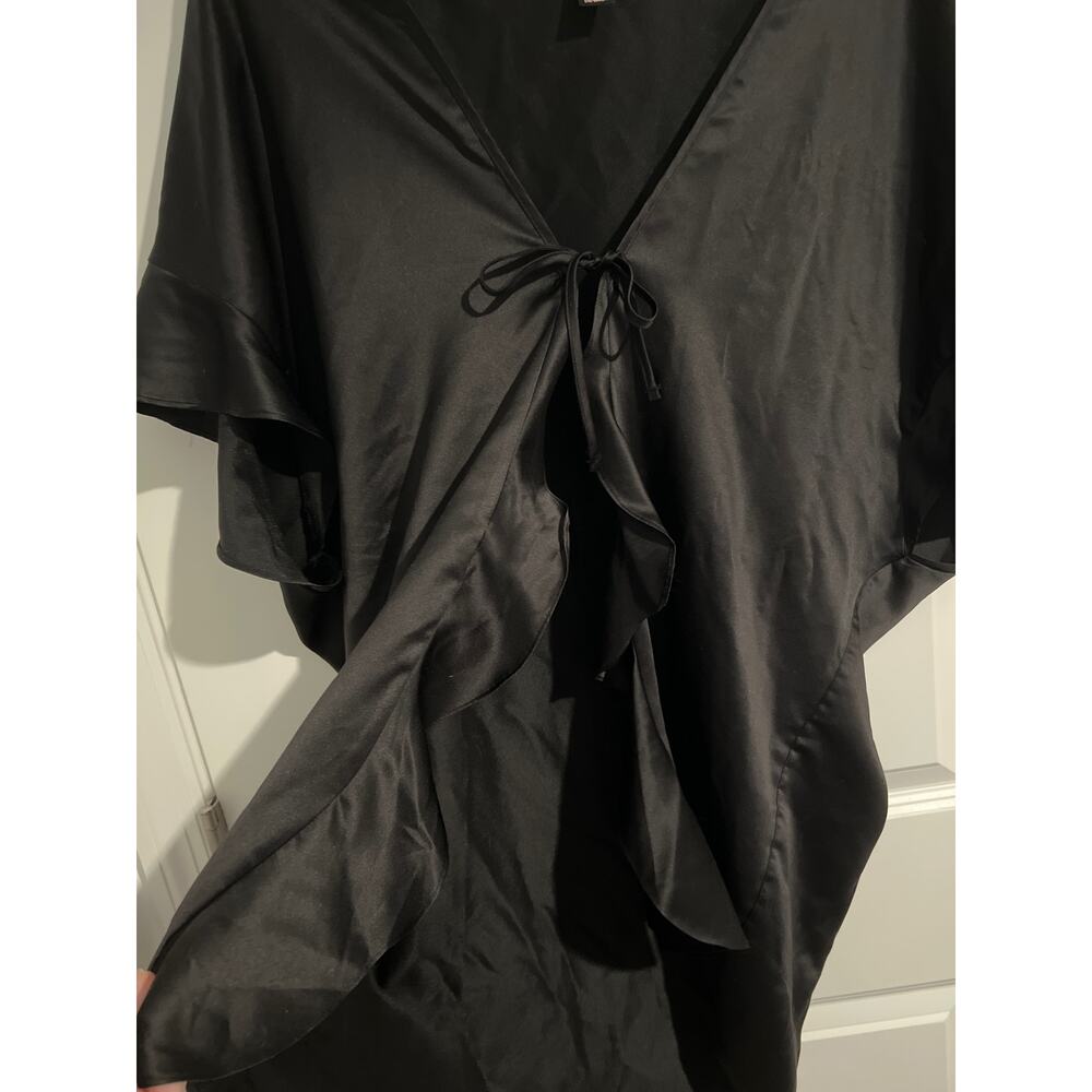 Victoria’s Secret Very Sexy Satin Wrap Kimono Robe – One Size – Black - Picture 3 of 5